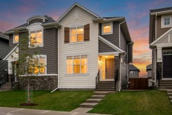 68 Wolf Gate Okotoks, AB T1S 5T9