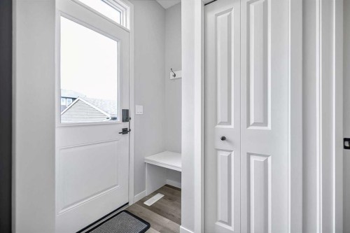 68 Wolf Gate, Okotoks, AB 