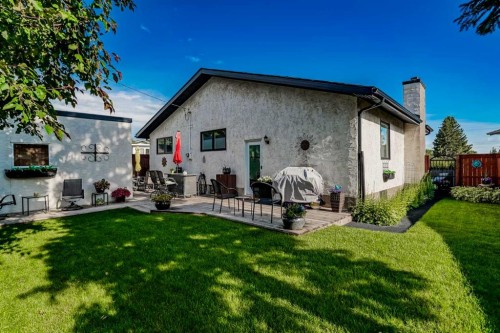 131 Cedarpark Drive Sw, Calgary, AB 
