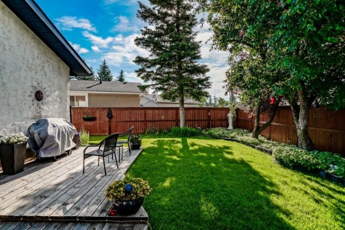 131 Cedarpark Drive Sw, Calgary, AB 