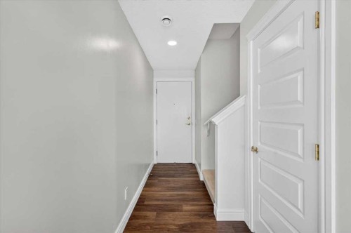 209-414 Seton Passage Se, Calgary, AB 