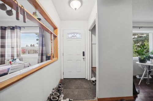 5313 50 Street, Olds, AB 