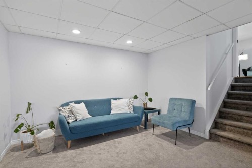 10704 Maplecrest Road Se, Calgary, AB 