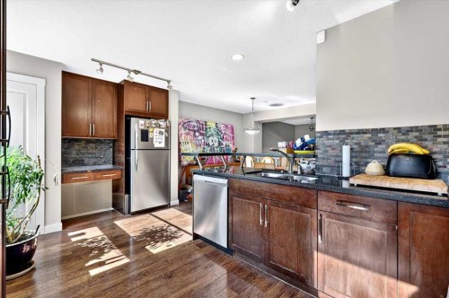 73 Aspen Hills Terrace Sw, Calgary, AB 