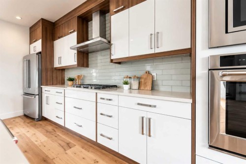 225 33 Avenue Ne, Calgary, AB 