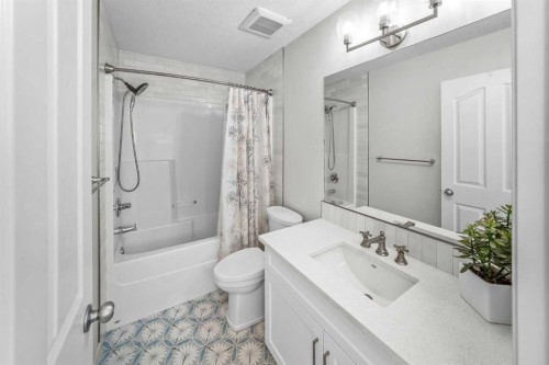 207 Copperpond Road Se, Calgary, AB 