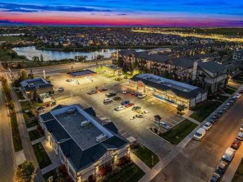 207 Copperpond Road Se, Calgary, AB 