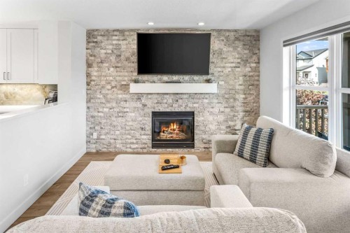 207 Copperpond Road Se, Calgary, AB 