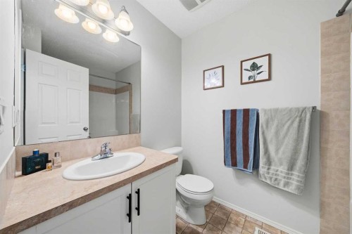 15 Tuscany Reserve Bay Nw, Calgary, AB 