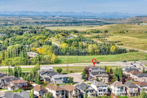 15 Tuscany Reserve Bay Nw, Calgary, AB 
