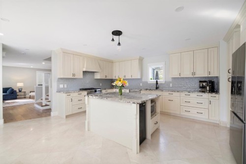 3915 23 Avenue Sw, Calgary, AB 