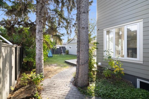 3915 23 Avenue Sw, Calgary, AB 