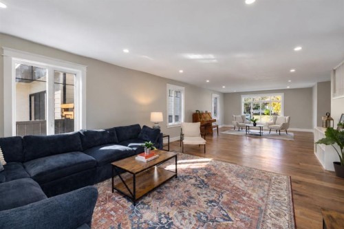 3915 23 Avenue Sw, Calgary, AB 