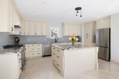 3915 23 Avenue Sw, Calgary, AB 