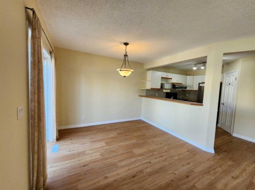 717 Harvest Hills Drive Ne, Calgary, AB 