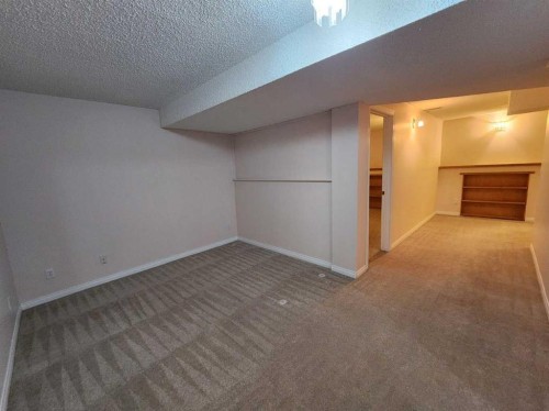 717 Harvest Hills Drive Ne, Calgary, AB 