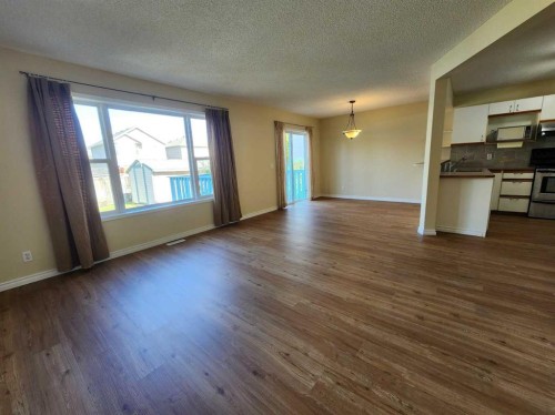 717 Harvest Hills Drive Ne, Calgary, AB 