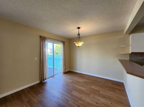 717 Harvest Hills Drive Ne, Calgary, AB 