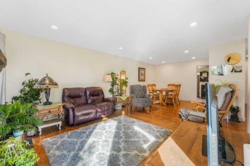 101 Hodson Way, Okotoks, AB 