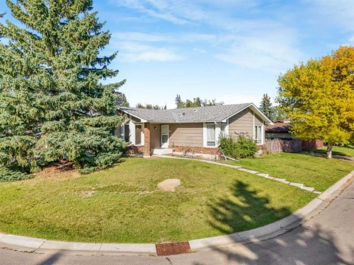 101 Hodson Way, Okotoks, AB 