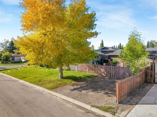 101 Hodson Way, Okotoks, AB 
