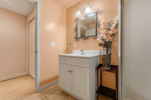 101 Hodson Way, Okotoks, AB 