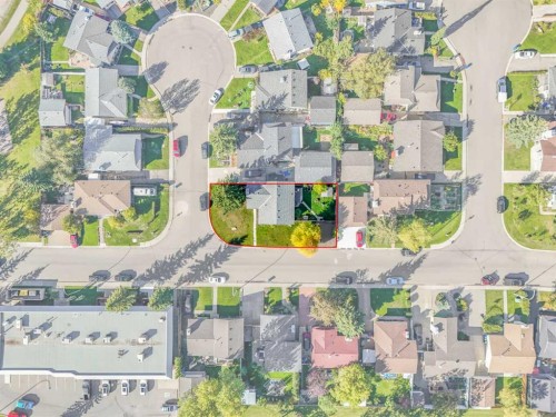 101 Hodson Way, Okotoks, AB 