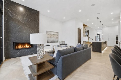 1216 8 Avenue Se, Calgary, AB 