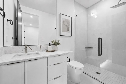 1216 8 Avenue Se, Calgary, AB 