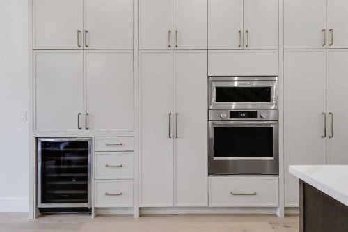 1007 18 Avenue Nw, Calgary, AB 