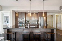103-540 34 Street NW Calgary, AB T2N 2X7