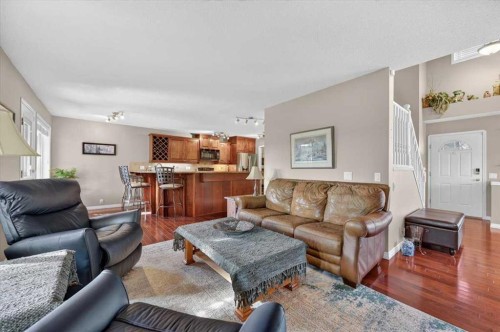 177 Douglasview Rise Se, Calgary, AB 