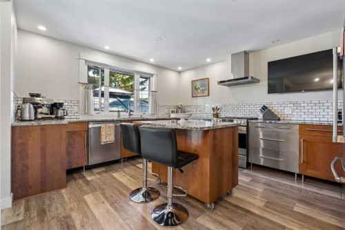 7120 8 Street Nw, Calgary, AB 