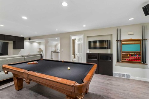 7120 8 Street Nw, Calgary, AB 