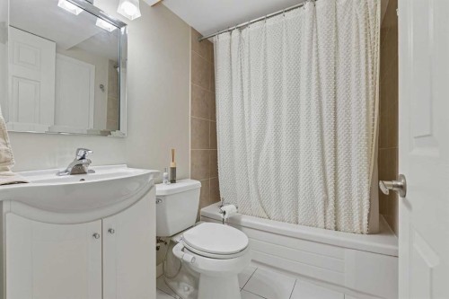 7120 8 Street Nw, Calgary, AB 