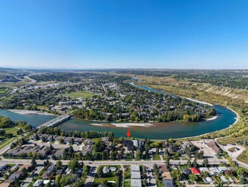 1911 52 Street Nw, Calgary, AB 