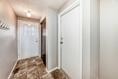 6909 Ranchero Road Nw, Calgary, AB 