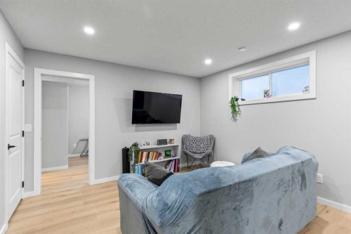 161 Highview Gate Se, Airdrie, AB 