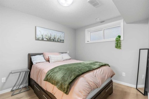 161 Highview Gate Se, Airdrie, AB 