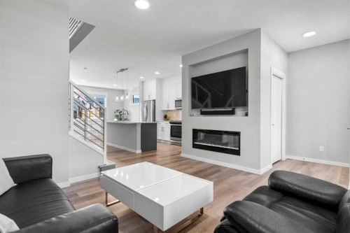 161 Highview Gate Se, Airdrie, AB 