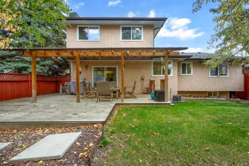 135 Cantree Place Sw, Calgary, AB 