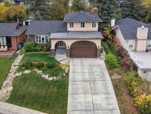 135 Cantree Place Sw, Calgary, AB 