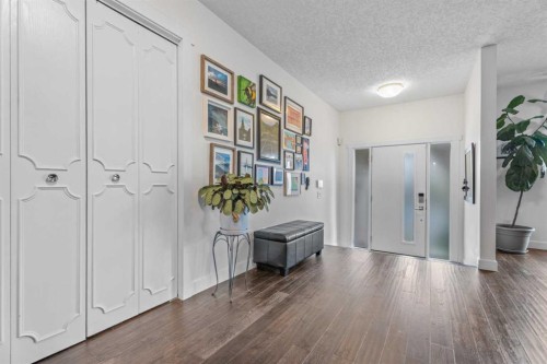 135 Cantree Place Sw, Calgary, AB 