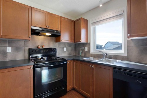 283 Evansdale Way Nw, Calgary, AB 