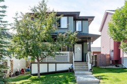 283 Evansdale Way NW Calgary, AB T3P 0C2