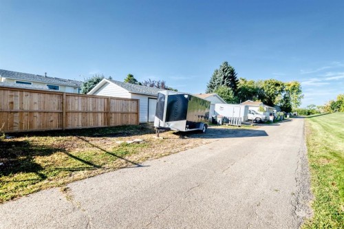 4223 40 Avenue, Stony Plain, AB 