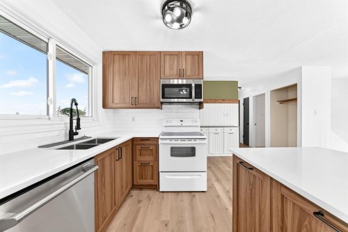 4223 40 Avenue, Stony Plain, AB 