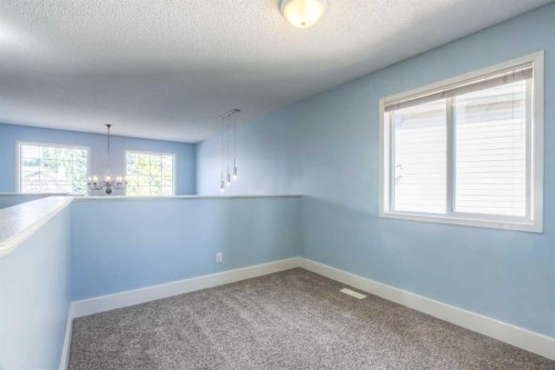 412 Springbank Place Sw, Calgary, AB 