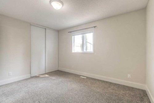 412 Springbank Place Sw, Calgary, AB 