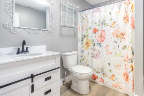 412 Springbank Place Sw, Calgary, AB 